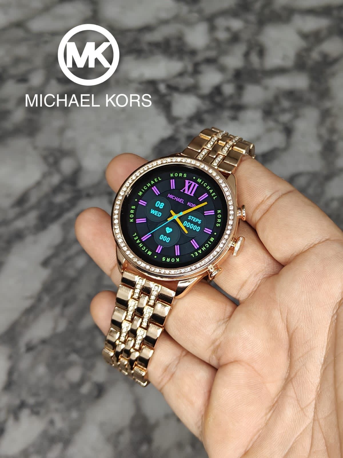 MICHAL KORSS BY FOSIL SMARTWATCH