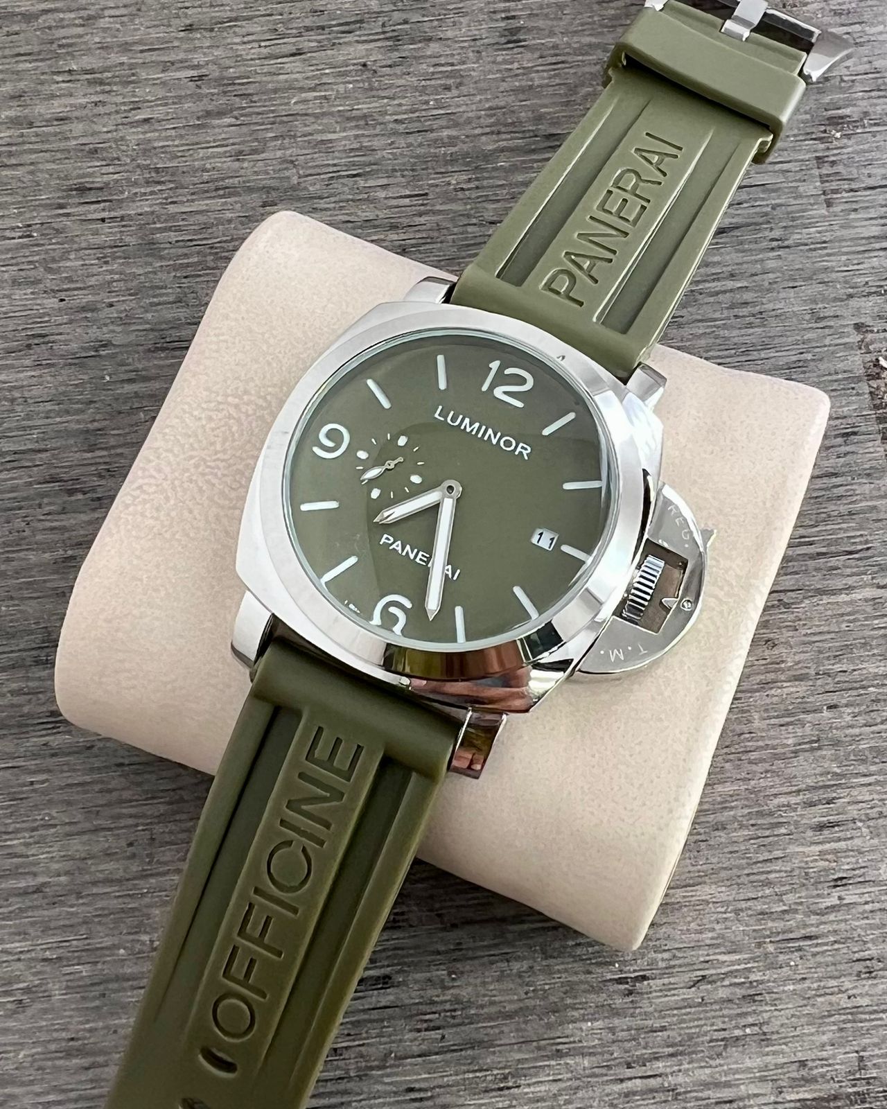 PANERAI LUMNOR